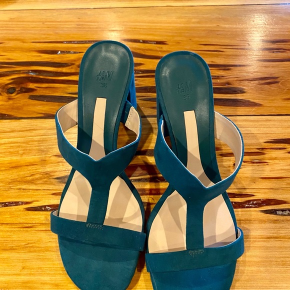 H&M size 38 (us 7.5) Wedge - Picture 2 of 4